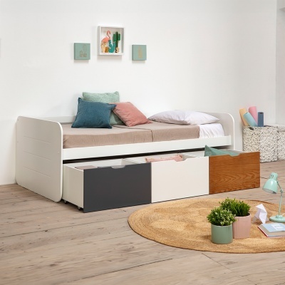 Cama Infantil Branca com Gavetas Coloridas Redona