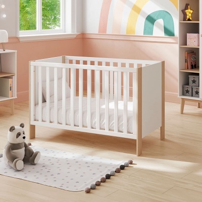 Berço Bebé com Grade Branca