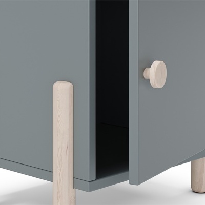 Mesa de Cabeceira Para Criança em Verde