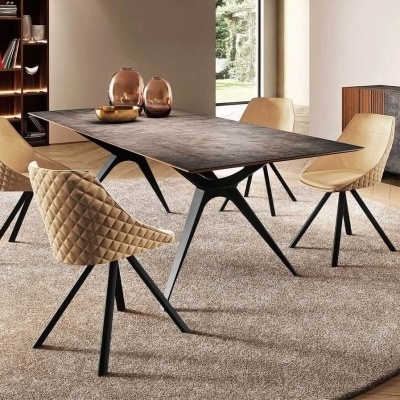 Mesa de Jantar Extensível Cácio Piana