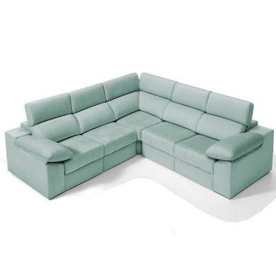 Sofá de canto verde água em tecido com almofadas e apoios largos