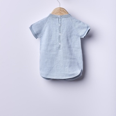 Fofo de manga curta tricotado em algodão orgânico azul bebé | PURE FEELINGS