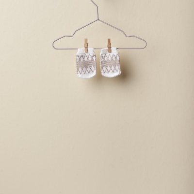 Luvas tricotadas em algodão orgânico