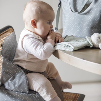 Cadeira portátil refeição Polka Dot Poppy Moss