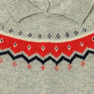 Babygrow malha jaquard com gola em cinzento