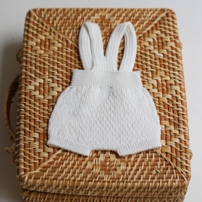 Fofo com alças tricotado em lã merino pérola | COSY Wedoble