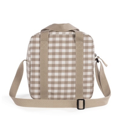 Mala quadrada bege com padrão de xadrez e alças em tecido bege