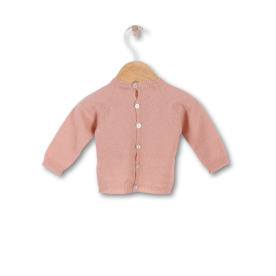 casaco de malha rosa para bebé com botões brancos