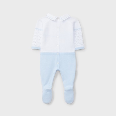 Babygrow em malha de algodão branco e azul bebé