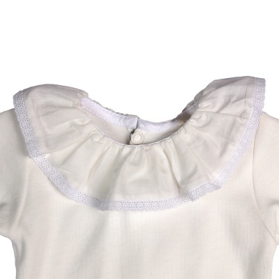Body pérola manga curta com bordado inglês