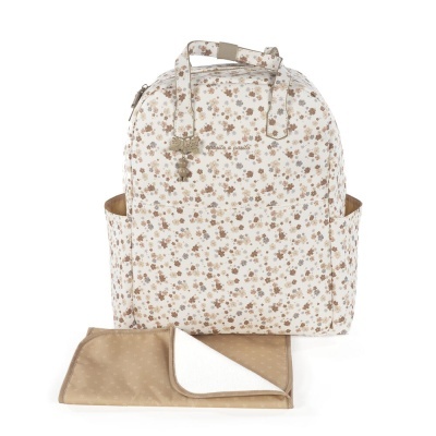 Mochila para bebé com padrão de flores castanhas e trocador bege