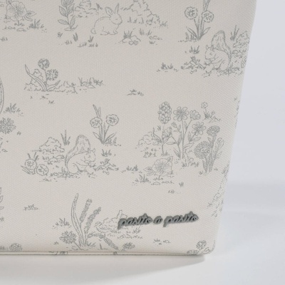 Necessaire Toile de Jouy Cream - Bege Necessaire Toile de Jouy Cream - Bege