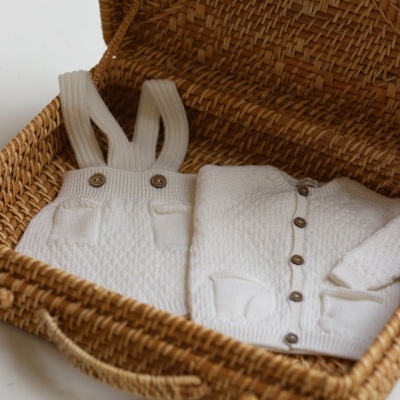 Fofo com alças tricotado em lã merino pérola | COSY Wedoble