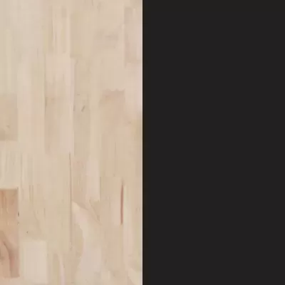 Piso de madeira clara ao lado de uma superfície preta