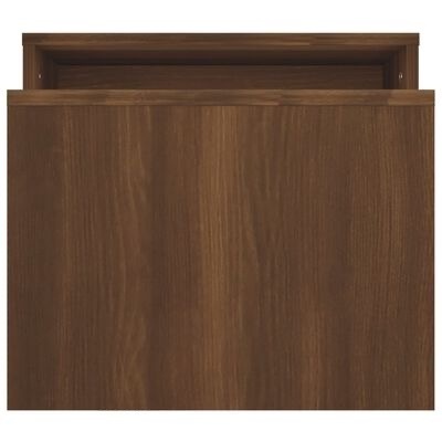 Cômoda de madeira castanha com gaveta aberta