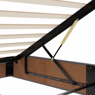 Estrutura de cama em metal preto com ripas de madeira claras e pistão hidráulico