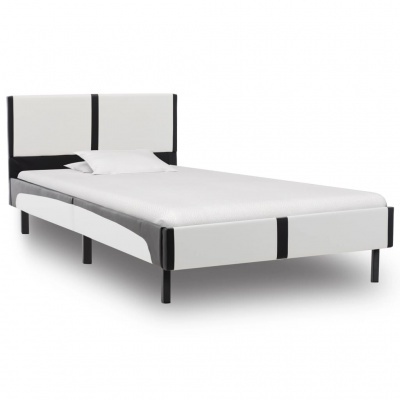 Cama de casal estofada em tecido branco e preto com cabeceira acolchoada e colchão branco