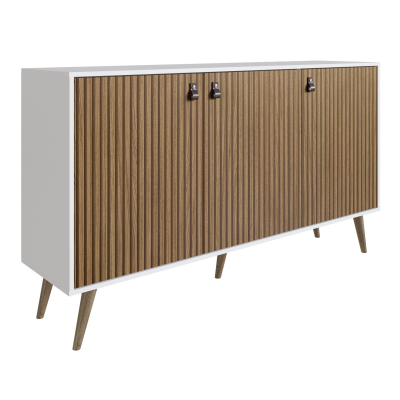 aparador branco e madeira com portas listradas e puxadores pretos