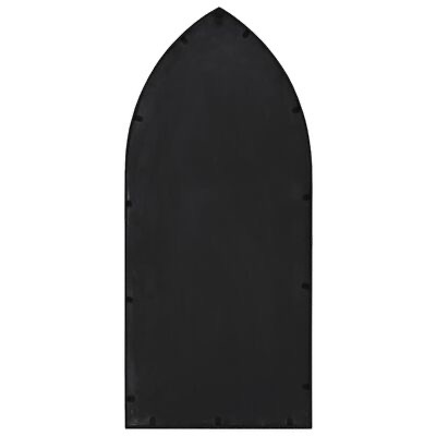 Prancha de skate preta com forma de gota e fixações pretas