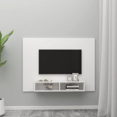 Painel para TV branco com prateleiras numa sala com parede cinza, televisão preta e cortinas brancas