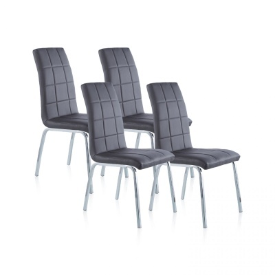 Conjunto de quatro cadeiras cinzentas com estrutura metálica