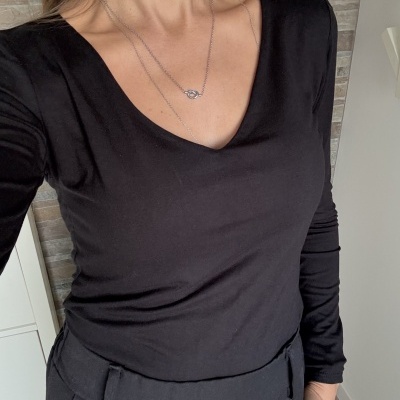 Basiquinhas Decote V Mint | Várias Cores