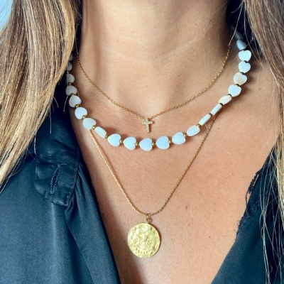 Colar Corações Madrepérola