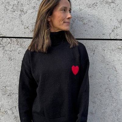 Camisola Gola Alta Coração | Várias Cores