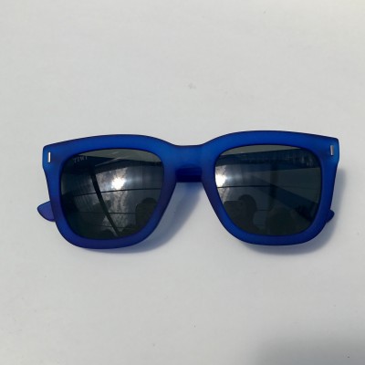 MARS BLUE KLEIN WITH BLACK LENSES
