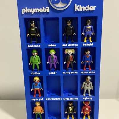 Estante para figuras Playmobil - Kinder