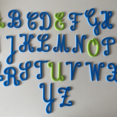 Alfabeto móvel # Letras cursivas maiúsculas # 2 unidades de cada letra # com caixa