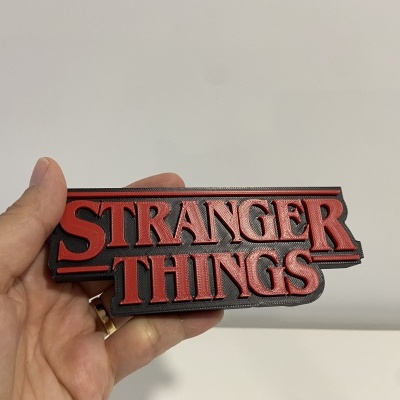 Logotipo Decorativo "Stranger Things"
