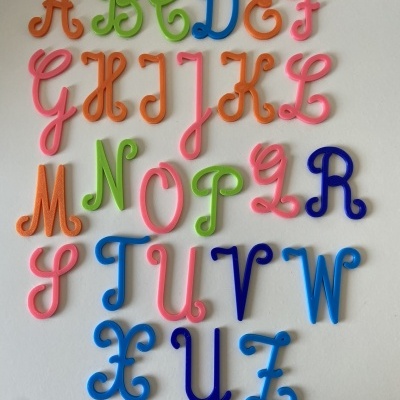 Alfabeto móvel # Letras cursivas maiúsculas # 1 unidade de cada letra