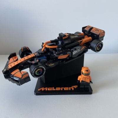 Suporte para LEGO Speed Champions - Carro de Corrida McLaren F1 Team MCL38