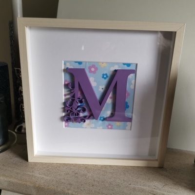 Quadro com Monograma "M"