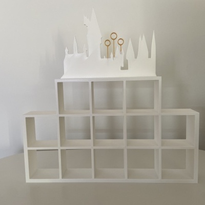 Estante - Modelo 1 - Branco e argolas douradas