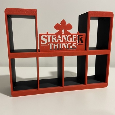 Estante exclusiva para figuras Stranger Things - Mc Donald's - sem nomes