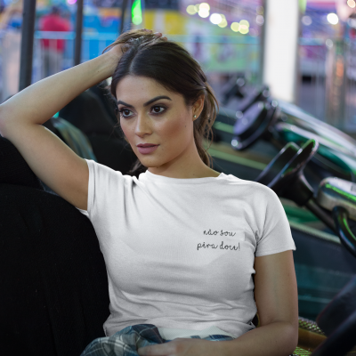 T-shirt Atitude - "não sou pêra doce"