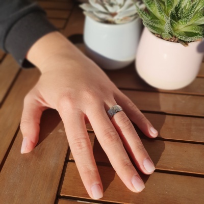 Anel "Liso Prateado"