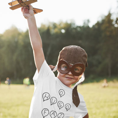 T-shirt - "O Hugo faz anos" - Personalizável