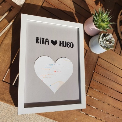 Moldura "Mapa e Nomes em Vinil" - Personalizável