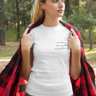 T-shirt Atitude - "procurar uma agulha num palheiro"