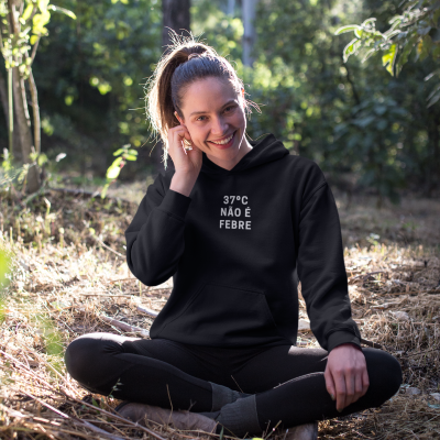Hoodie PEARLS Preto - "37 NÃO É FEBRE"