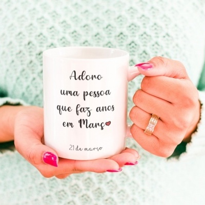 Caneca - "Adoro uma Pessoa" -  Personalizável