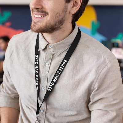 Fita Porta-chaves "37° NÃO É FEBRE"