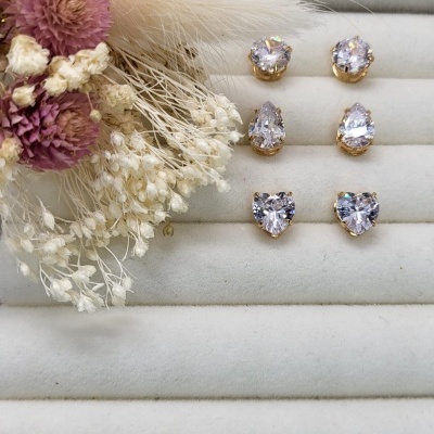 Brinco Pedra Cristal