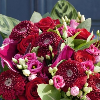 BOUQUET DE FLEURS - MISTINGUETT