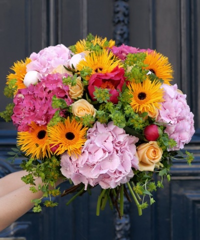 BOUQUET DE FLEURS D'EXCEPTION - GALLIERA BOUQUET DE FLEURS D'EXCEPTION - GALLIERA