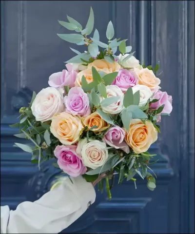BOUQUET DE ROSAS - CLÁSSICO BOUQUET DE ROSAS - CLÁSSICO