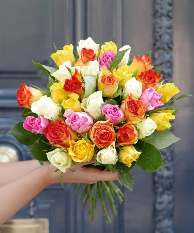 BOUQUET DE 30 ROSES BOUQUET DE 30 ROSES
